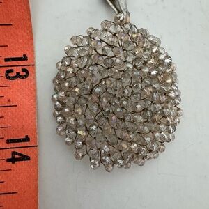 Elegant Gold Crystal Pendant Necklace